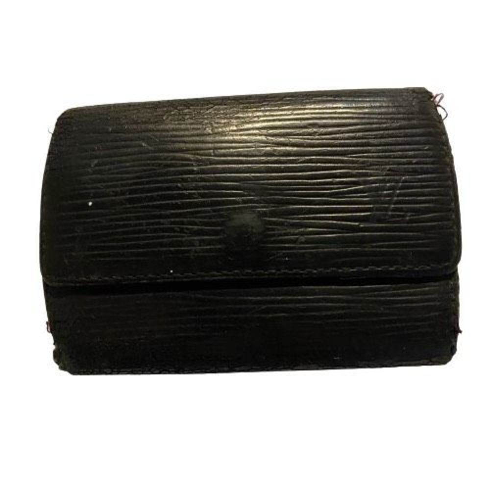 *Very Worn* Authentic Louis Vuitton 2004 Black Epi Leather 6 Key Case